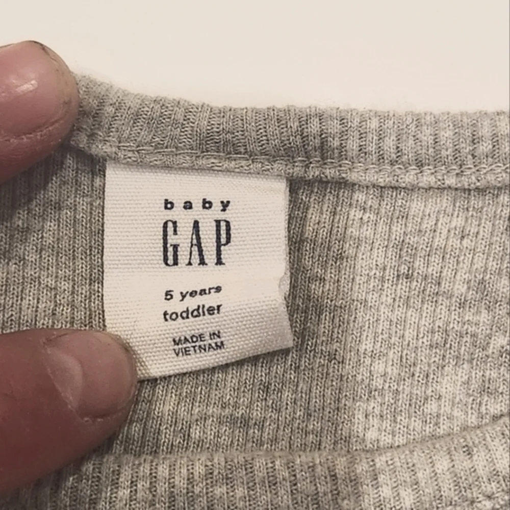 Gap Ribbed Tank Toddler Girls with Eyelet Sleeves Size 5‎ Years